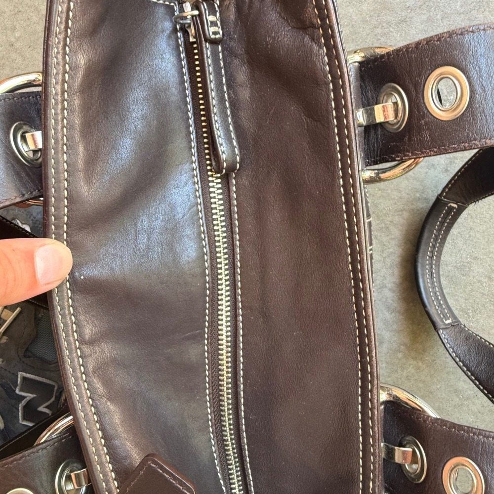 Coach Soho Hampton Brown Leather Tote Bag F11098 Contrast Stitching Silver HW - Picture 4 of 5